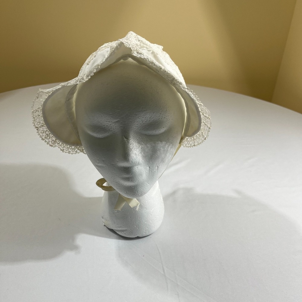 Vintage Style White Lace Bonnet Sun Hat Coquette Cottagecore Prairie Ribbon Tie